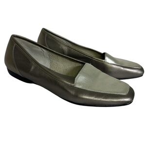 Antonio Melani Empire Metallic Silver Square Toe Loafer Flats Womens Size 6.5